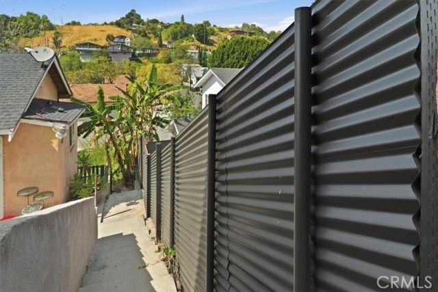 527 Clifton, Los Angeles, CA 90031