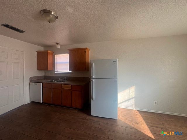 3804 Captain Drive, Killeen, TX 76549