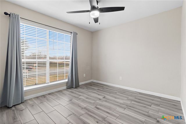2202 Waterfall Drive, Killeen, TX 76549