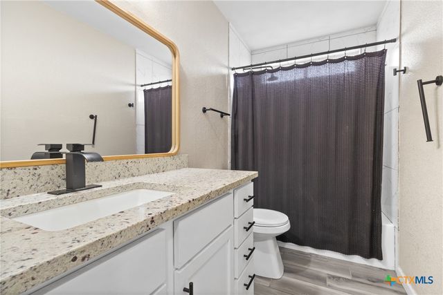 2202 Waterfall Drive, Killeen, TX 76549