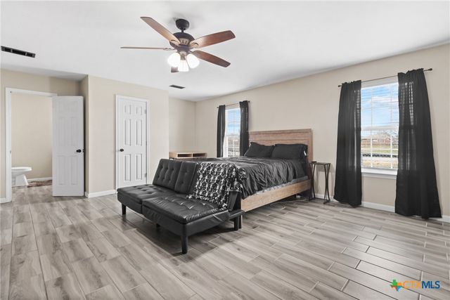 2202 Waterfall Drive, Killeen, TX 76549