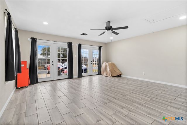 2202 Waterfall Drive, Killeen, TX 76549
