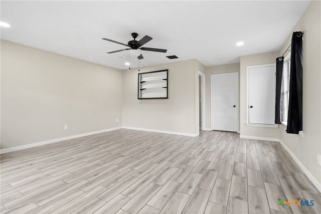 2202 Waterfall Drive, Killeen, TX 76549