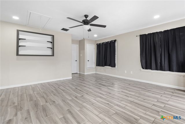 2202 Waterfall Drive, Killeen, TX 76549