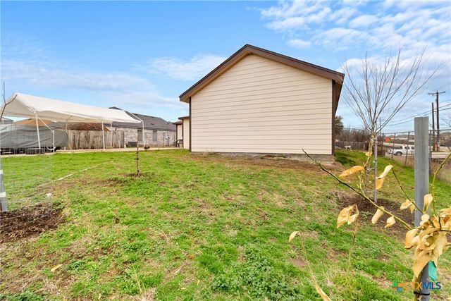 2202 Waterfall Drive, Killeen, TX 76549