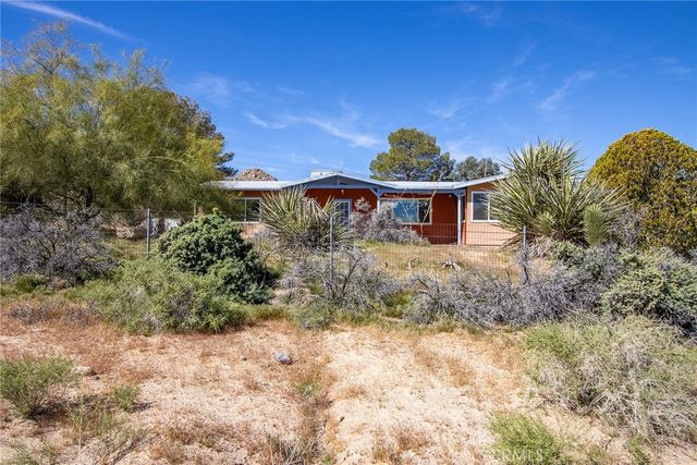 7994 Sunset Road, Joshua Tree, CA 92252