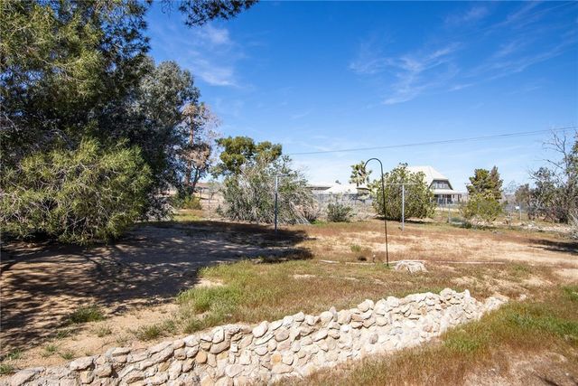 7994 Sunset Road, Joshua Tree, CA 92252