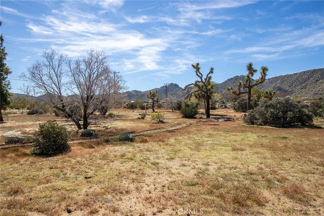 7994 Sunset Road, Joshua Tree, CA 92252