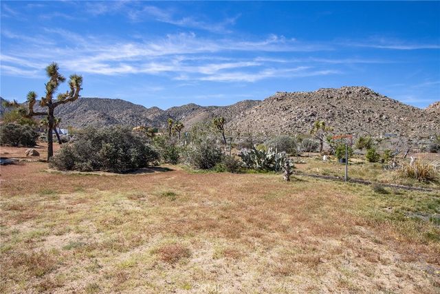 7994 Sunset Road, Joshua Tree, CA 92252
