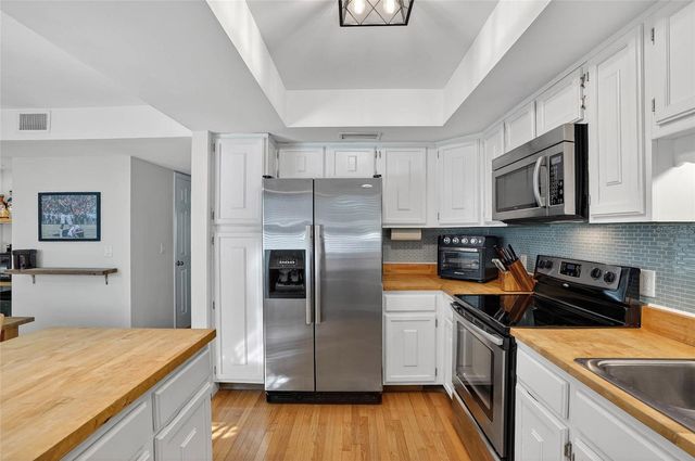 15 TURNER STREET 6, Clearwater, FL 33756