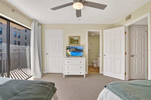 15 TURNER STREET 6, Clearwater, FL 33756