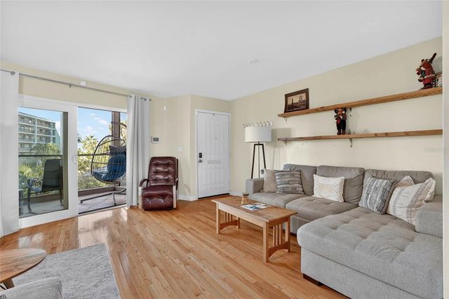 15 TURNER STREET 6, Clearwater, FL 33756