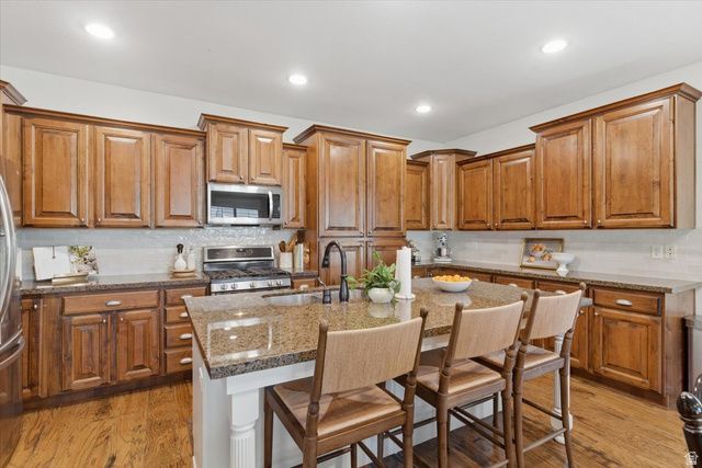 1549 EQUESTRIAN PARK WAY, Kaysville, UT 84037