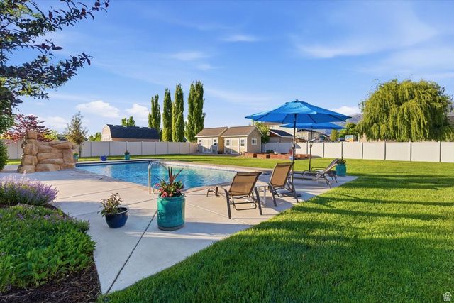 1549 EQUESTRIAN PARK WAY, Kaysville, UT 84037