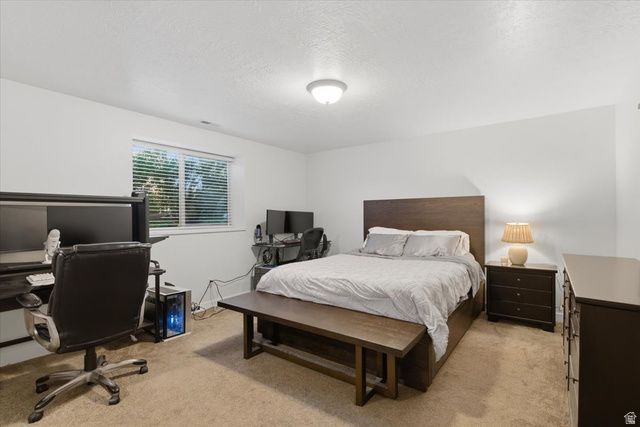 1549 EQUESTRIAN PARK WAY, Kaysville, UT 84037