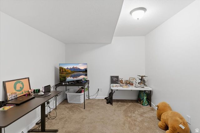 1549 EQUESTRIAN PARK WAY, Kaysville, UT 84037