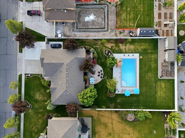 1549 EQUESTRIAN PARK WAY, Kaysville, UT 84037