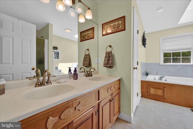624 STONEY RUN RD, Pottsville, PA 17901