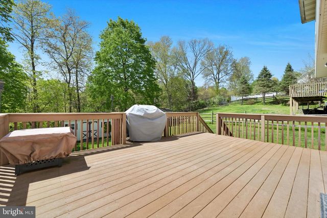 624 STONEY RUN RD, Pottsville, PA 17901