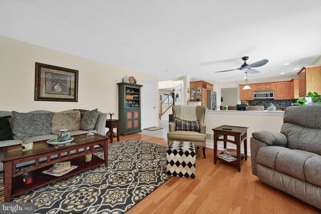 624 STONEY RUN RD, Pottsville, PA 17901