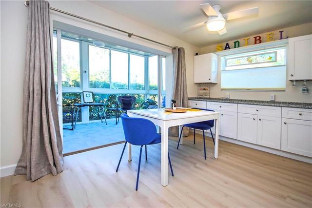 561 Periwinkle WAY # F1, Sanibel, FL 33957