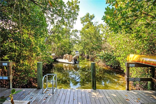 561 Periwinkle WAY # F1, Sanibel, FL 33957