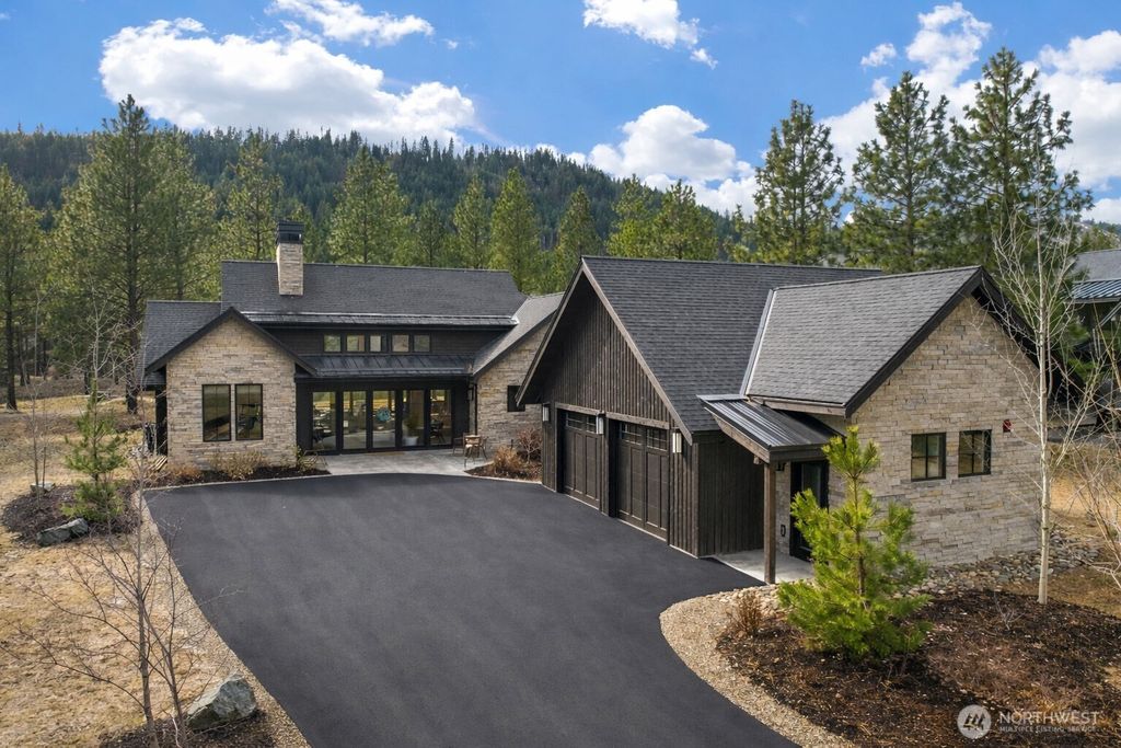 360 Gold Leaf Lane, Cle Elum, WA 98922