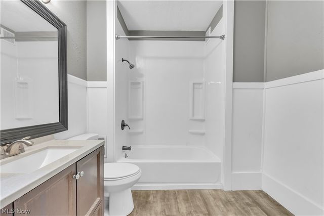 13409 S Parkway Drive, Garfield Heights, OH 44105