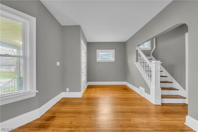 13409 S Parkway Drive, Garfield Heights, OH 44105