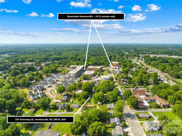 103 Greenway Drive, Huntersville, NC 28078
