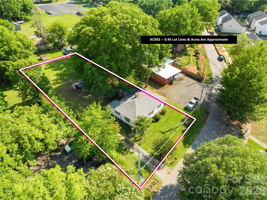 103 Greenway Drive, Huntersville, NC 28078