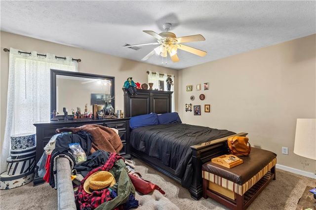 315 E Central Avenue, Griffin, GA 30223