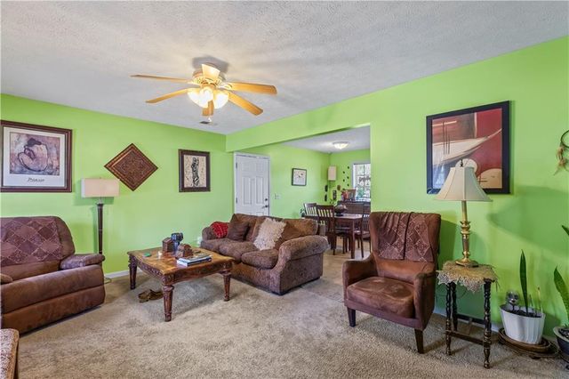 315 E Central Avenue, Griffin, GA 30223