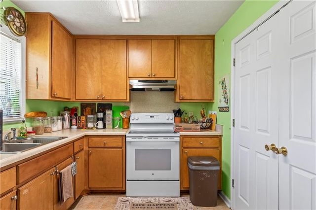 315 E Central Avenue, Griffin, GA 30223