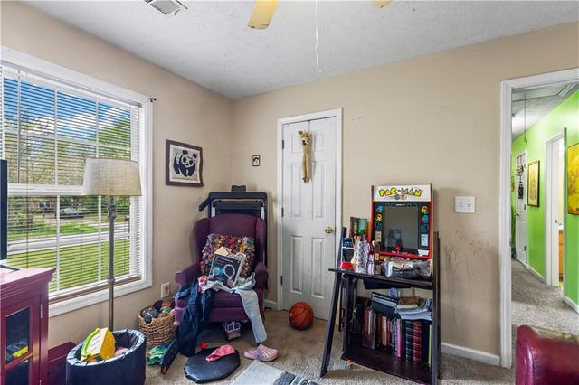 315 E Central Avenue, Griffin, GA 30223