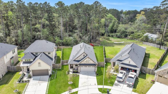 2227 Dellwood Bay Lane, Pinehurst, TX 77362