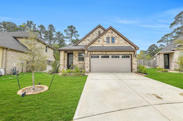 2227 Dellwood Bay Lane, Pinehurst, TX 77362