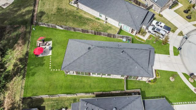 2227 Dellwood Bay Lane, Pinehurst, TX 77362