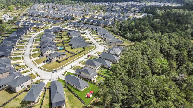 2227 Dellwood Bay Lane, Pinehurst, TX 77362