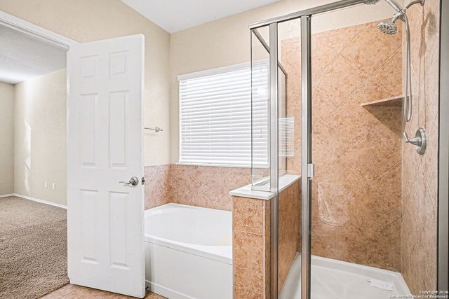 136 Prairie Falcon, Boerne, TX 78006