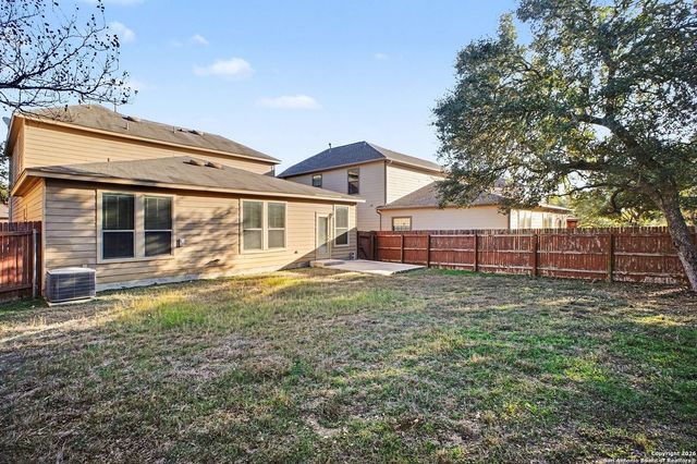 136 Prairie Falcon, Boerne, TX 78006