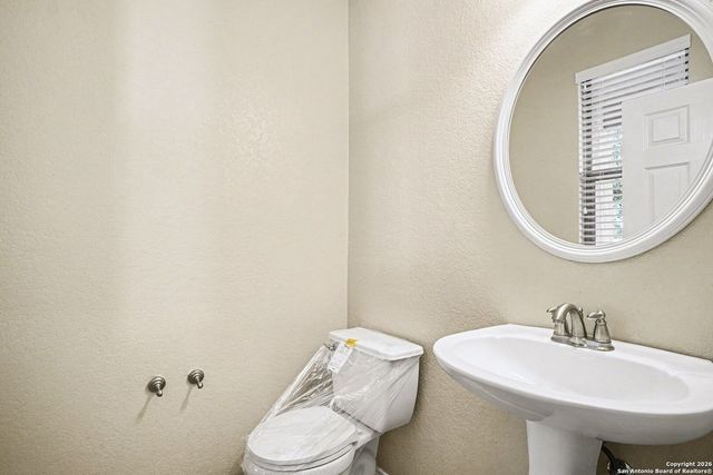 136 Prairie Falcon, Boerne, TX 78006