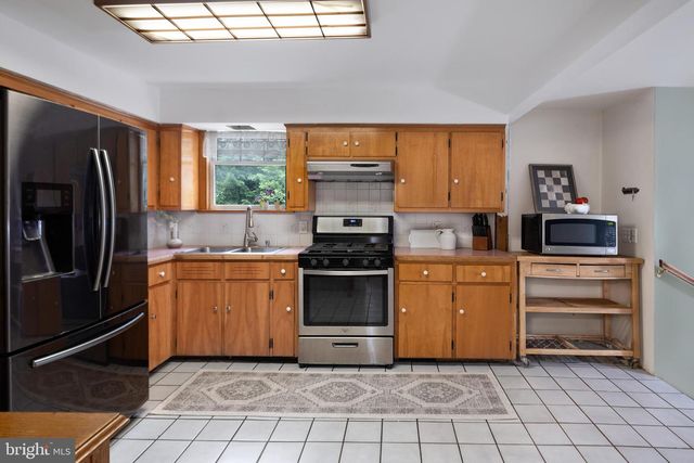 407 READING ST, Pennington, NJ 08534