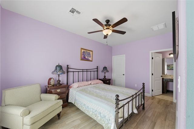 5425 Kitty Hawk Dr, Corpus Christi, TX 78414