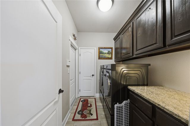 5425 Kitty Hawk Dr, Corpus Christi, TX 78414