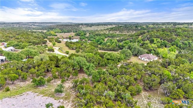 369 Onion Creek Lane, Blanco, TX 78606
