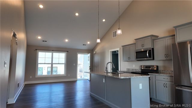 2058 Harmony Lane, Charlestown, IN 4711