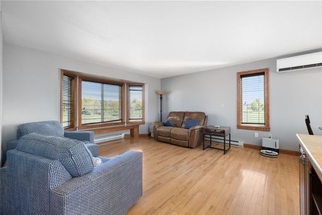 2500 62nd St SE, Minot, ND 58701