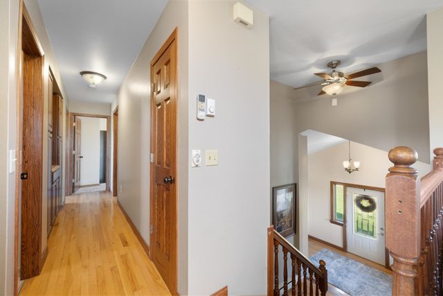 2500 62nd St SE, Minot, ND 58701