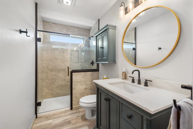 2500 62nd St SE, Minot, ND 58701